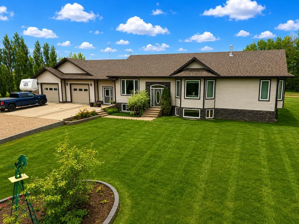 9910 95 Street La Crete AB T0H2H0