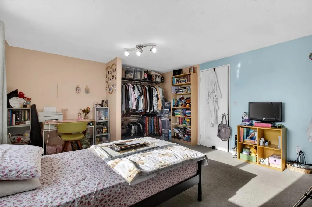 31 Templeby Way NE Calgary AB T1y5n7