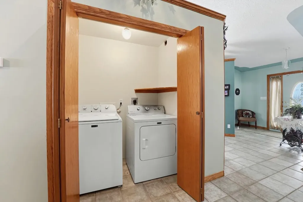 26110 Highway 11 Rural Red Deer County AB T4E1C2