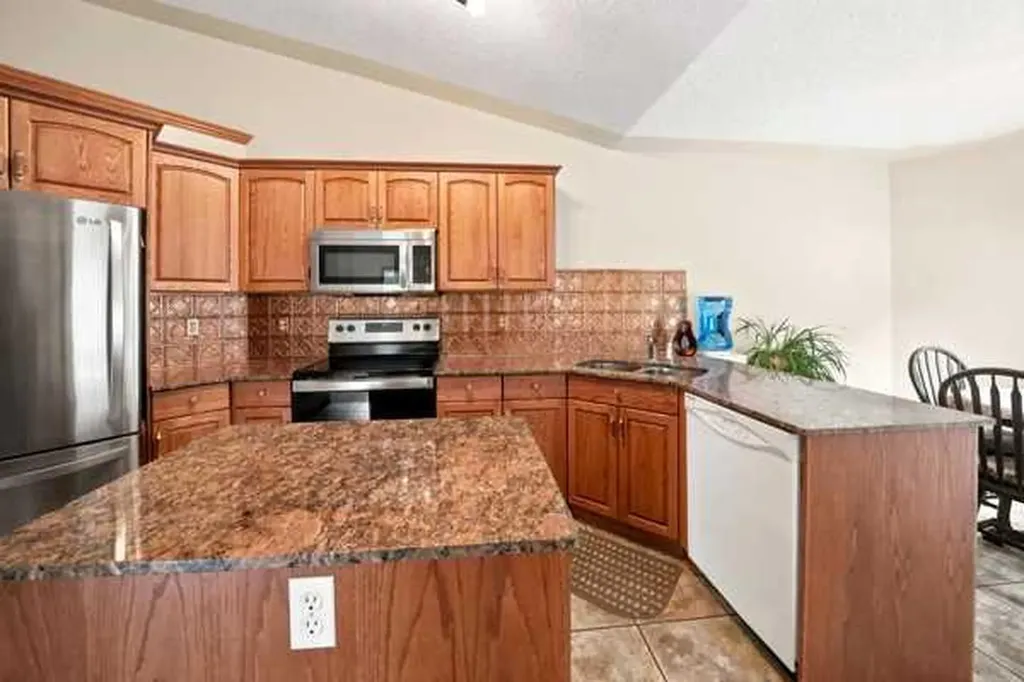 26110 Highway 11 Rural Red Deer County AB T4E1C2