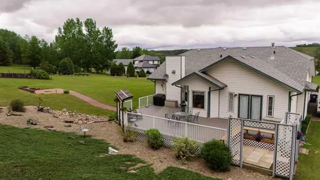 26110 Highway 11 Rural Red Deer County AB T4E1C2