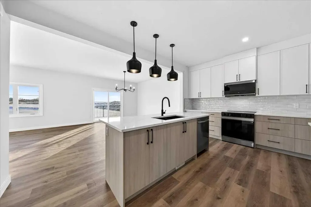 3 Lakewood Way Strathmore AB T1P 2J5