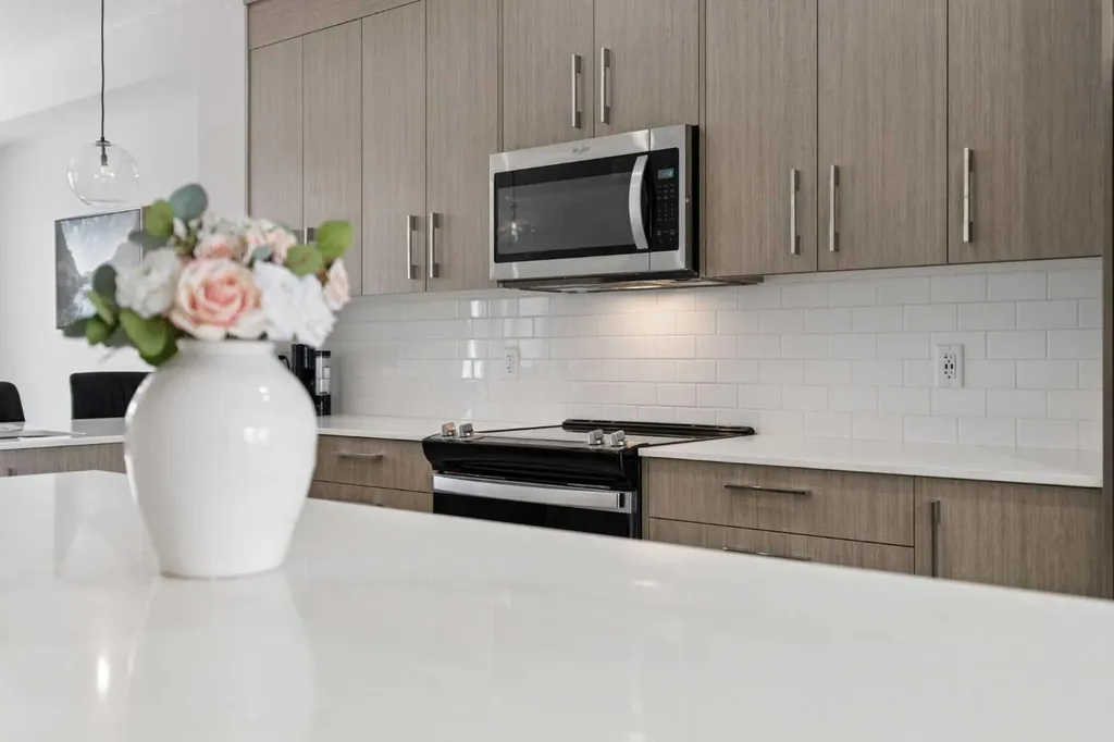 556 Chelsea Gardens Chestermere AB T1X2V4