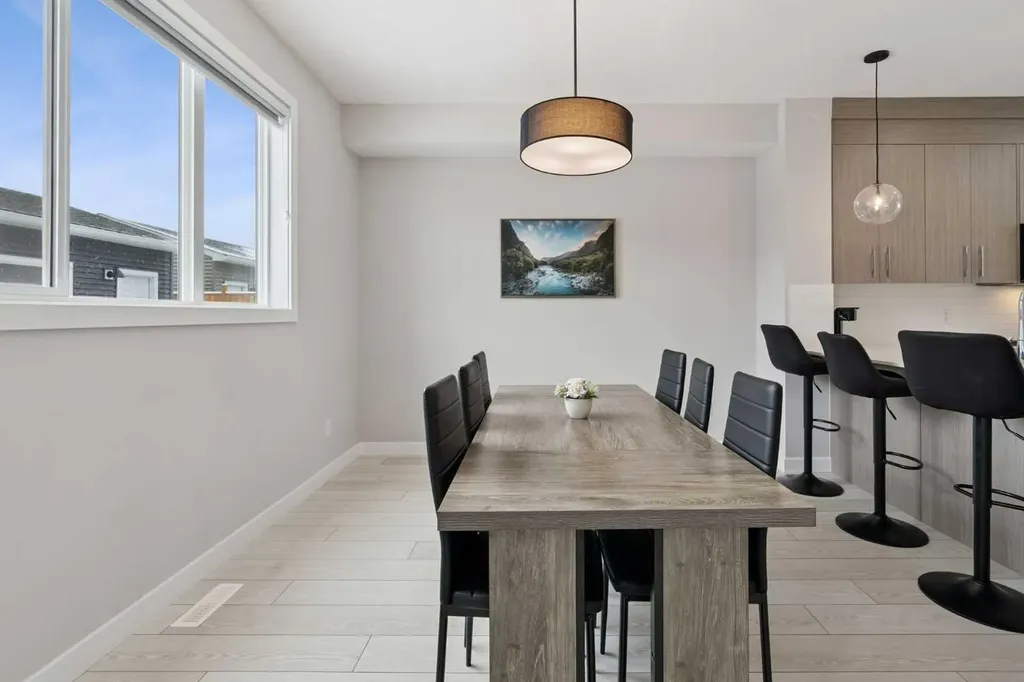 556 Chelsea Gardens Chestermere AB T1X2V4