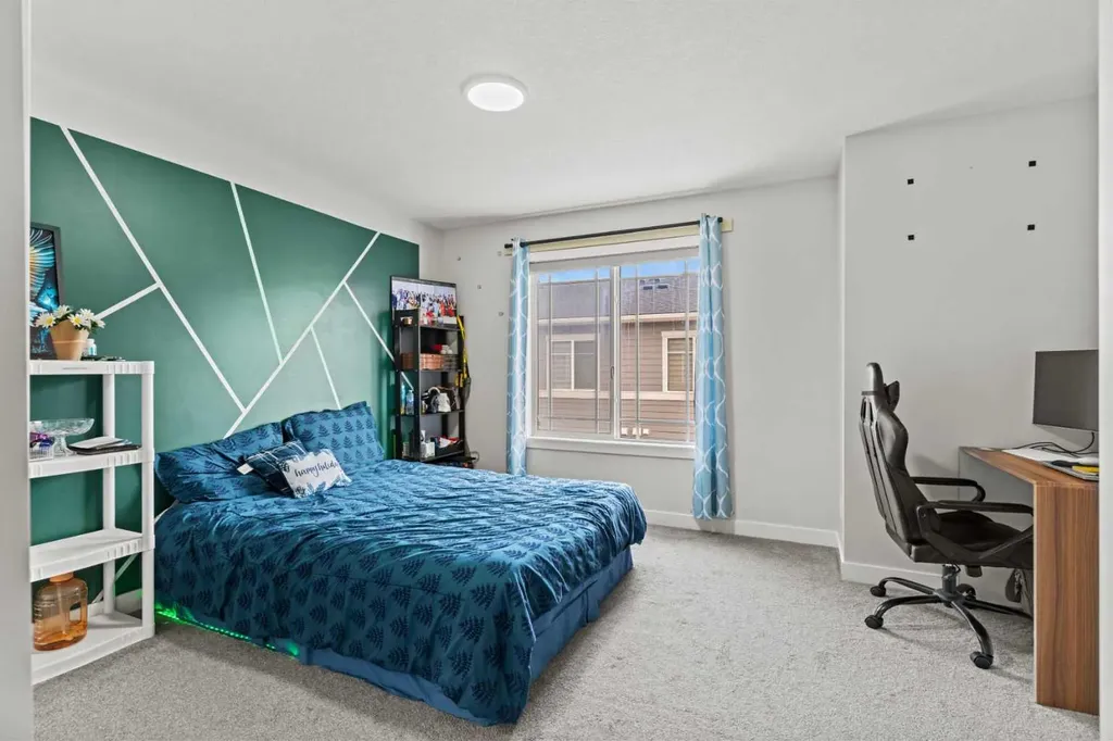 95 Skyview Close NE Calgary AB T3N 1X2