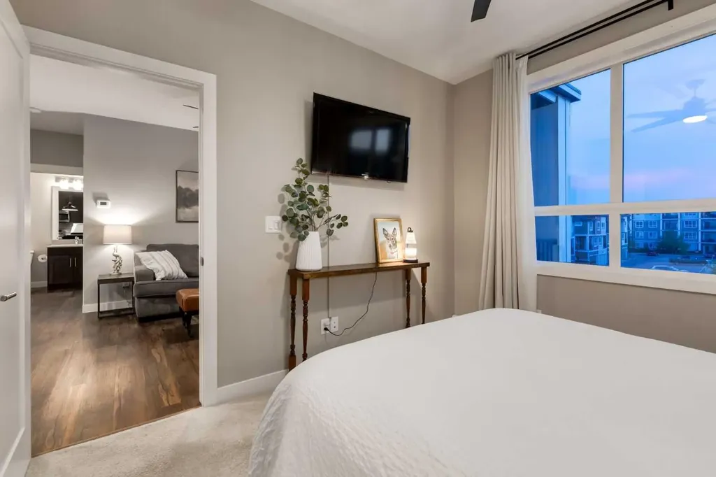 10 Walgrove Walk SE Calgary AB T2X 4E3