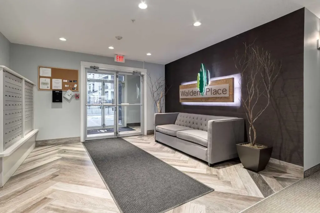 10 Walgrove Walk SE Calgary AB T2X 4E3
