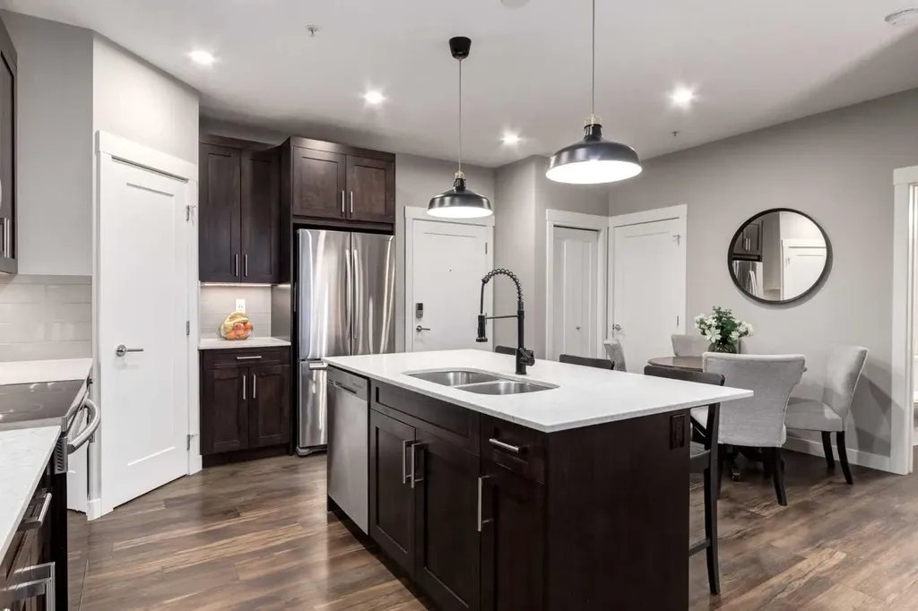 10 Walgrove Walk SE Calgary AB T2X 4E3