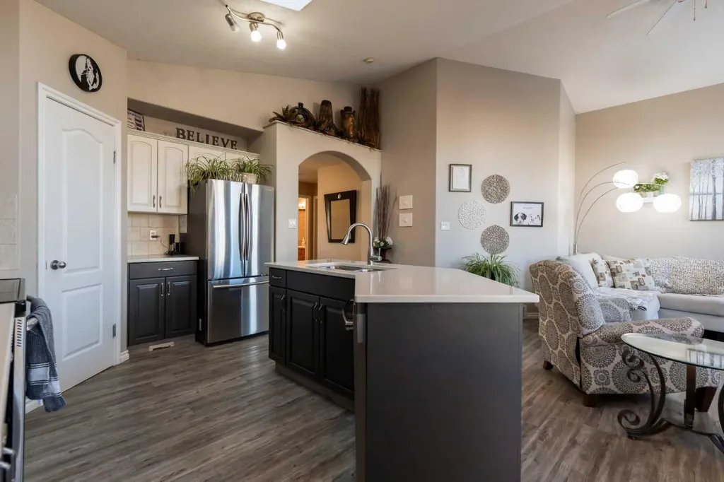 65 Heritage Circle W Lethbridge AB T1K 7T3
