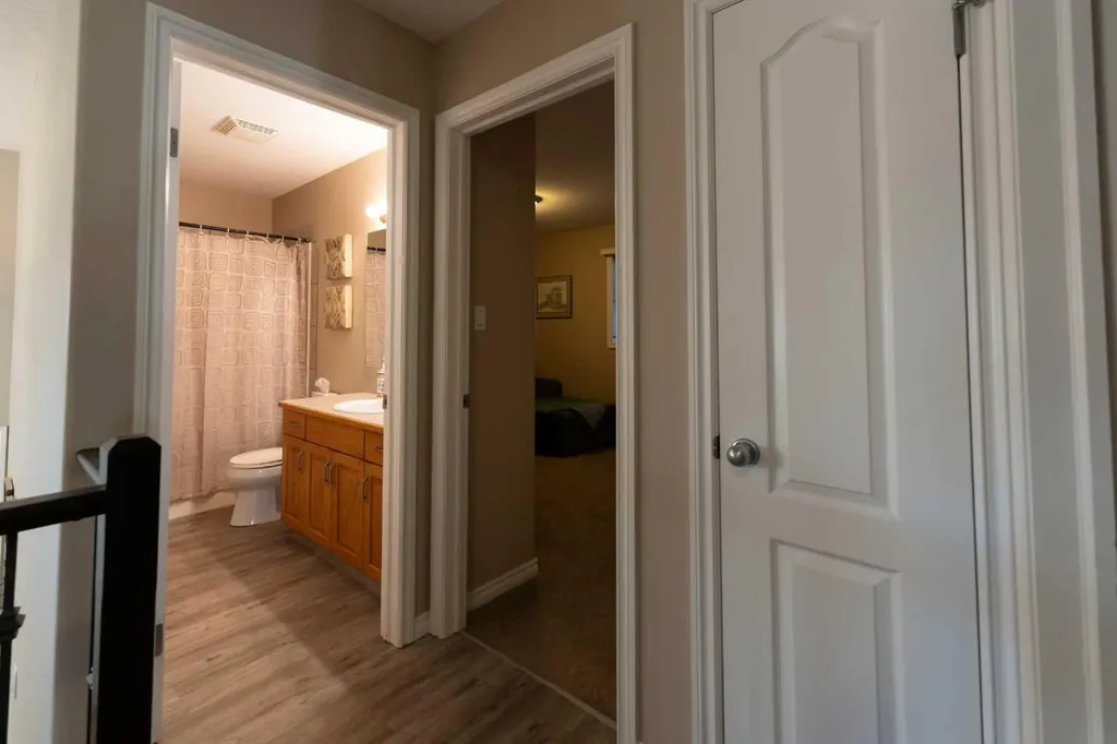 65 Heritage Circle W Lethbridge AB T1K 7T3
