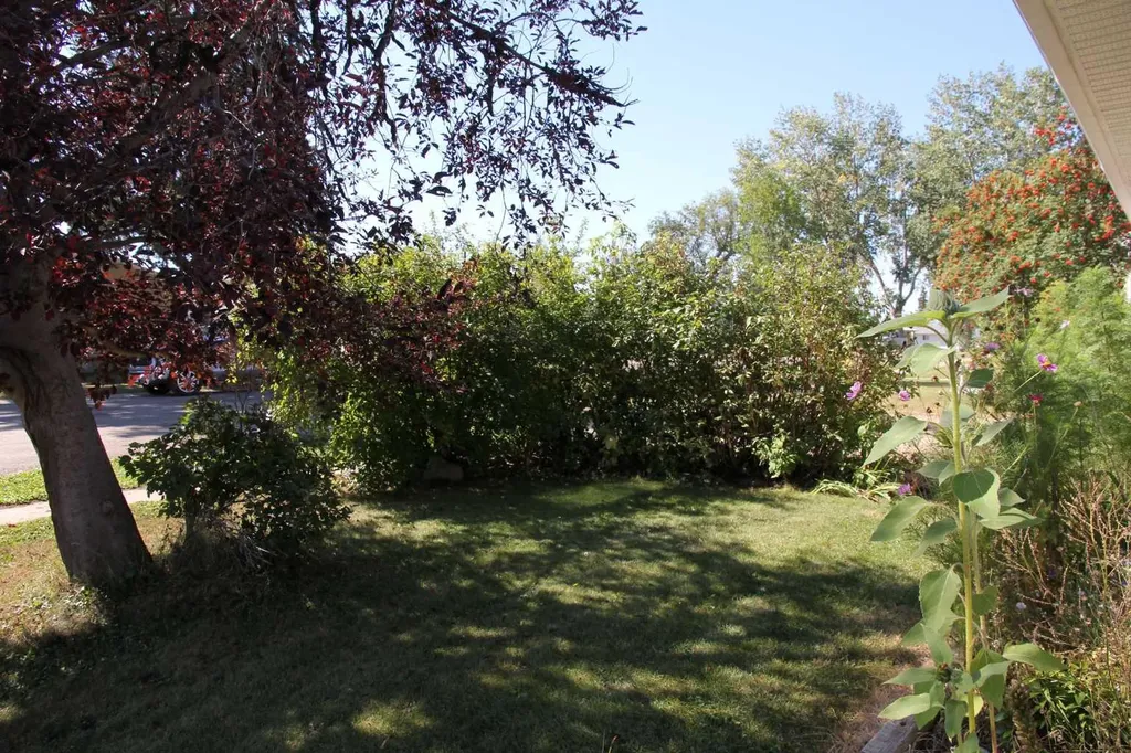 220 1 Avenue E Maidstone SK S0M 1M0