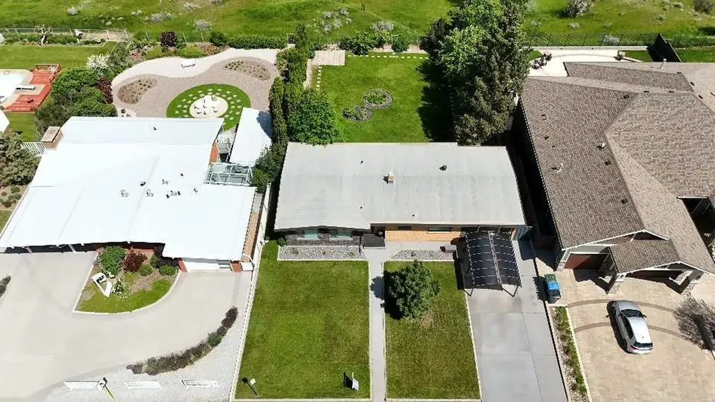 586 Prospect Drive SW Medicine Hat AB T1A4C1