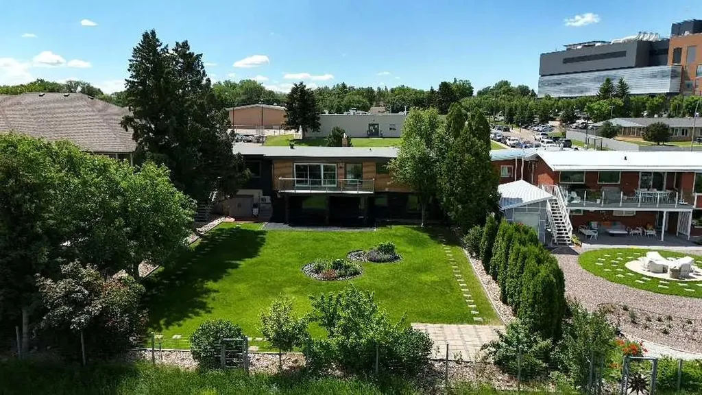586 Prospect Drive SW Medicine Hat AB T1A4C1