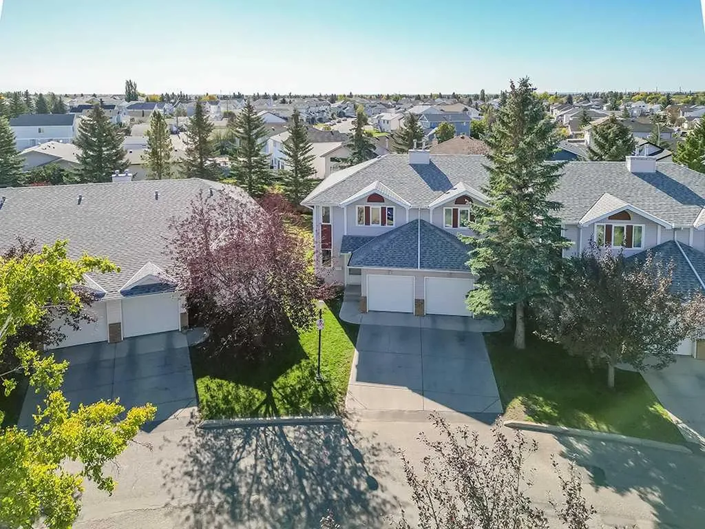 100 Catalina Circle NE Calgary AB T1Y 7B7