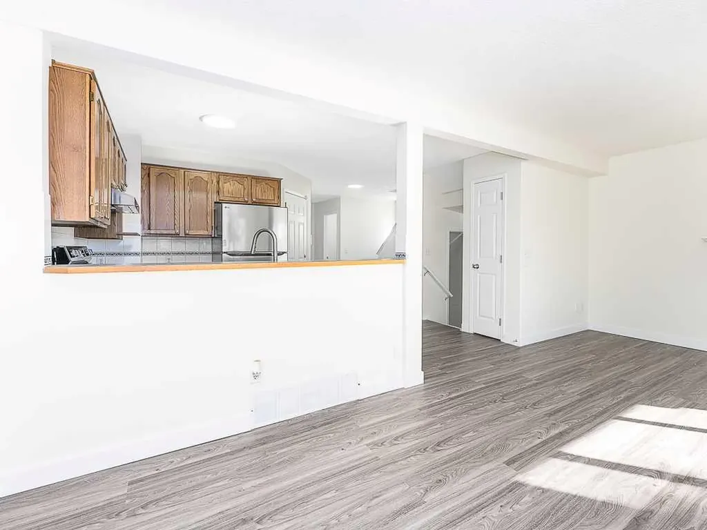 100 Catalina Circle NE Calgary AB T1Y 7B7
