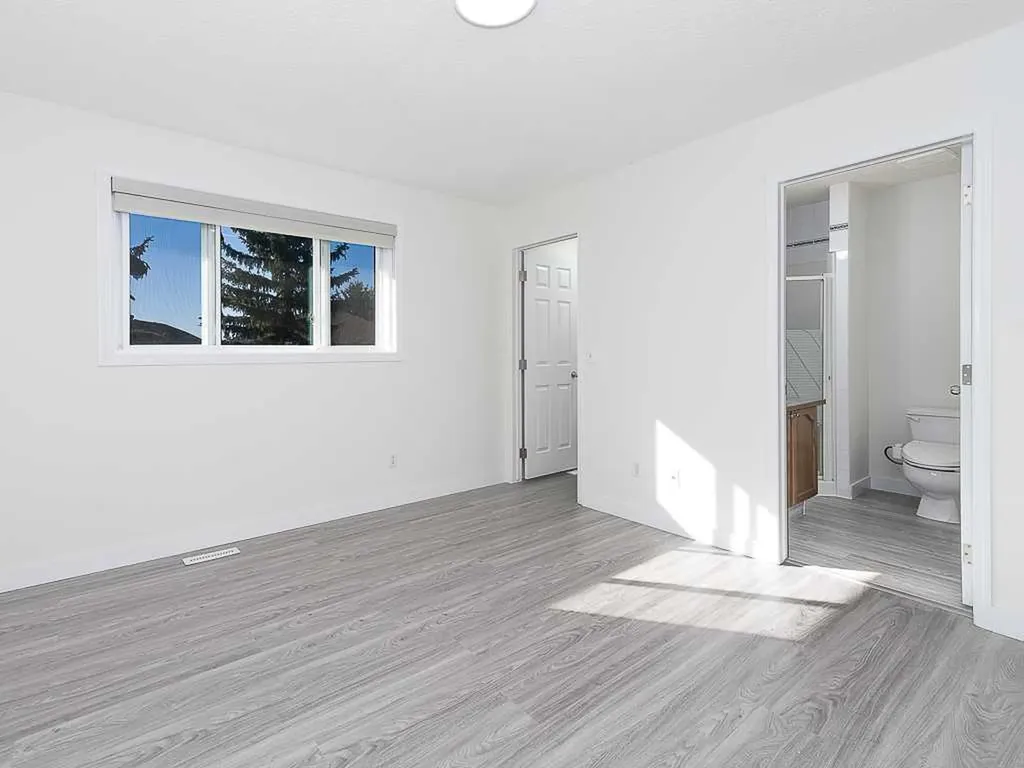 100 Catalina Circle NE Calgary AB T1Y 7B7