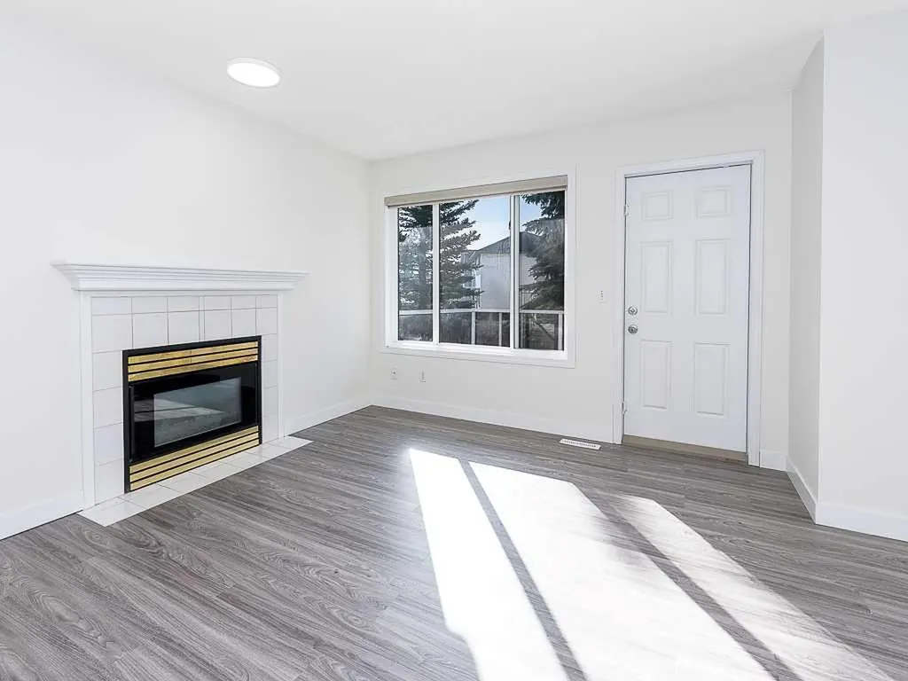 100 Catalina Circle NE Calgary AB T1Y 7B7