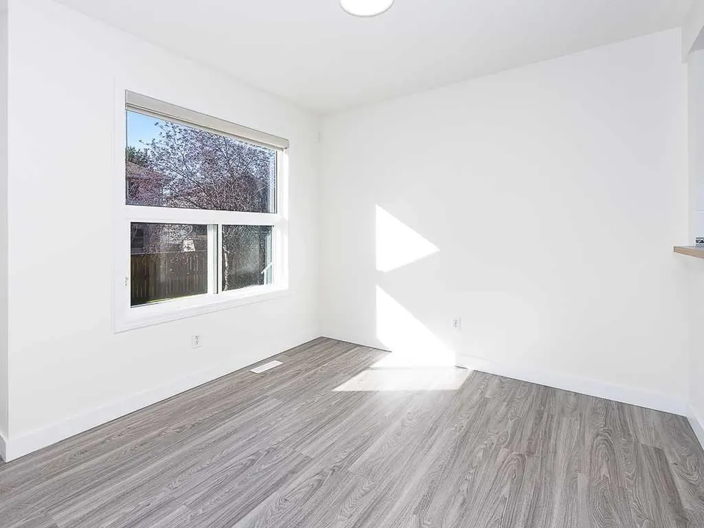 100 Catalina Circle NE Calgary AB T1Y 7B7