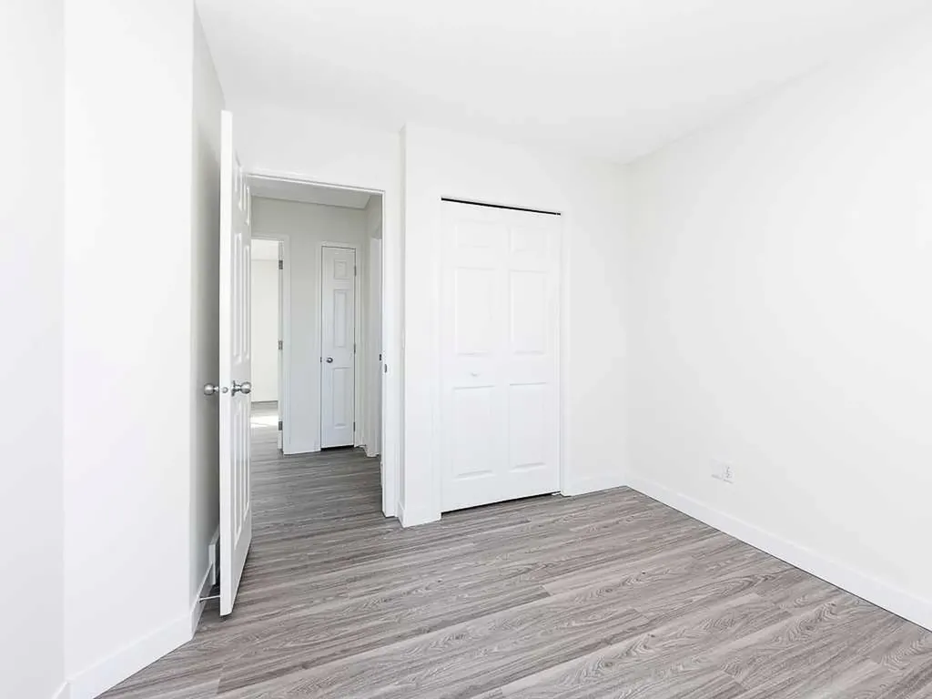 100 Catalina Circle NE Calgary AB T1Y 7B7