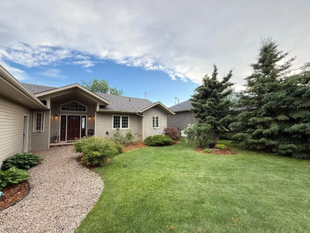 203 Northern Meadows Drive Lac Des Iles SK S0M 1A0