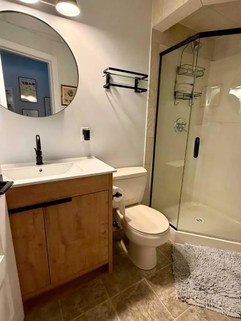 13521 15 Avenue Blairmore AB T0K 0E0
