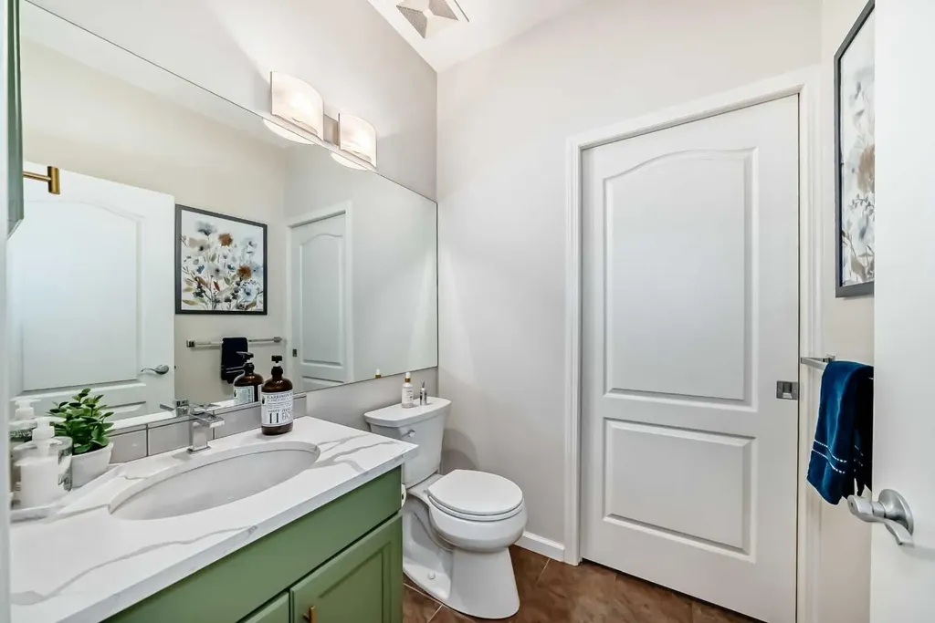 5 Bridle Estates Road SW Calgary AB T2Y 5A8