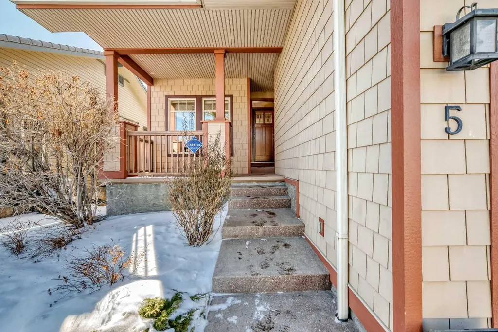 5 Bridle Estates Road SW Calgary AB T2Y 5A8