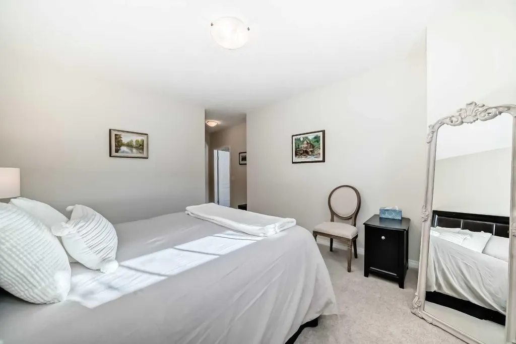 5 Bridle Estates Road SW Calgary AB T2Y 5A8
