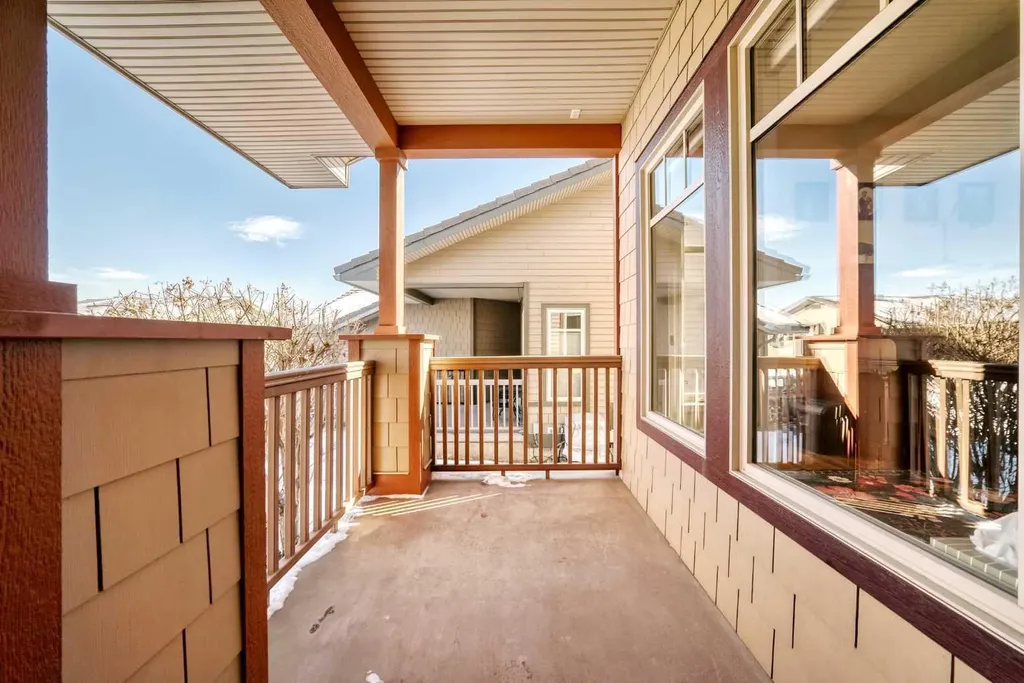 5 Bridle Estates Road SW Calgary AB T2Y 5A8