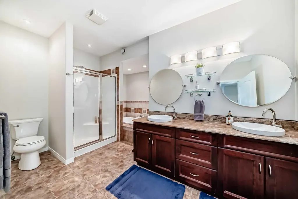 5 Bridle Estates Road SW Calgary AB T2Y 5A8