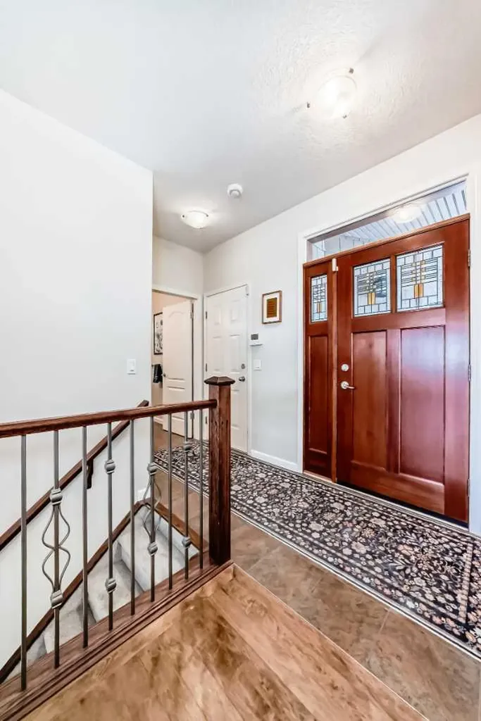 5 Bridle Estates Road SW Calgary AB T2Y 5A8