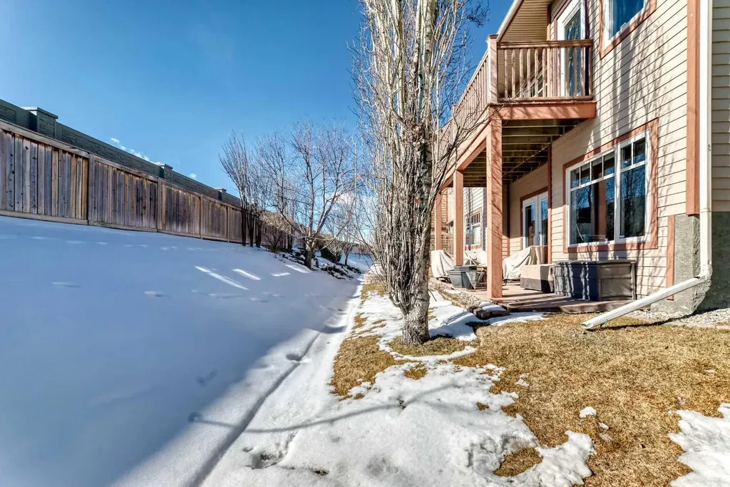 5 Bridle Estates Road SW Calgary AB T2Y 5A8
