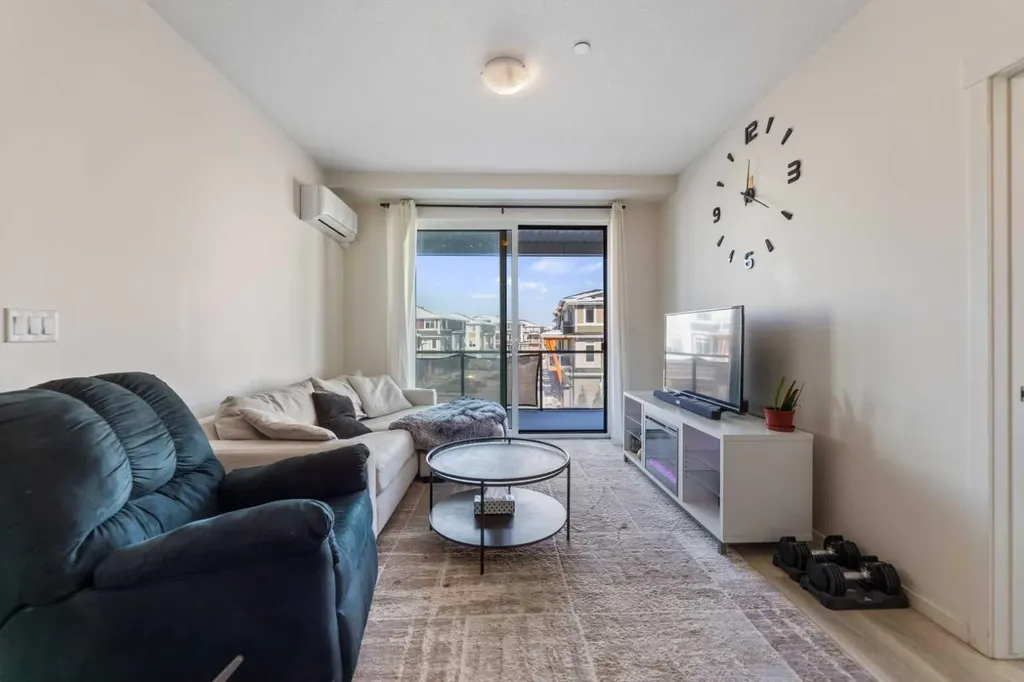 15 Sage Meadows Landing NW Calgary AB T3P 1E5
