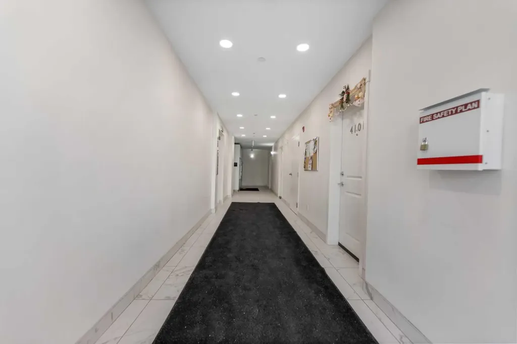 15 Sage Meadows Landing NW Calgary AB T3P 1E5