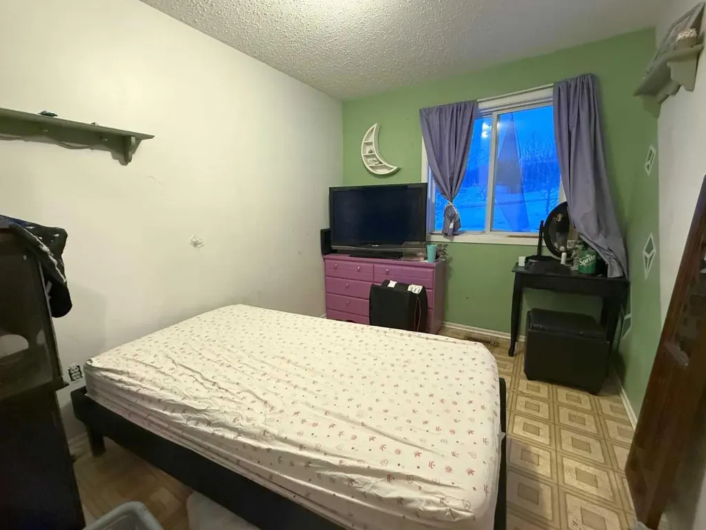4909 42 Street Athabasca AB T9S 1P7