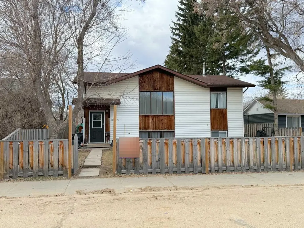 4909 42 Street Athabasca AB T9S 1P7