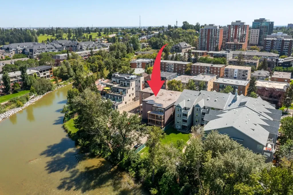 112 23 Avenue SW Calgary AB T2Z 5C7