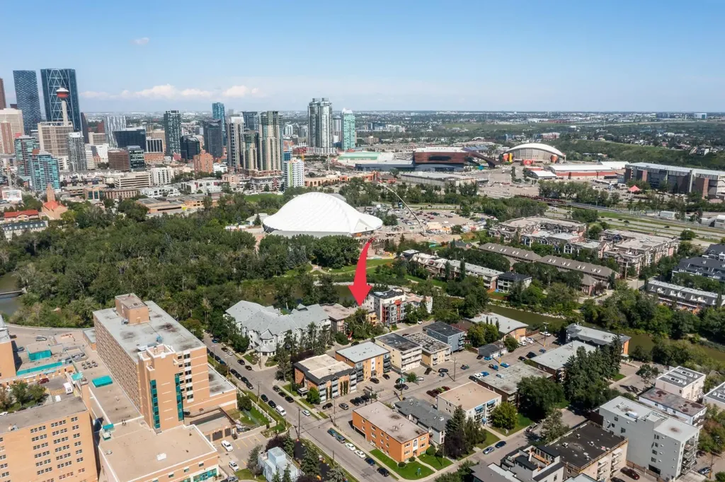 112 23 Avenue SW Calgary AB T2Z 5C7