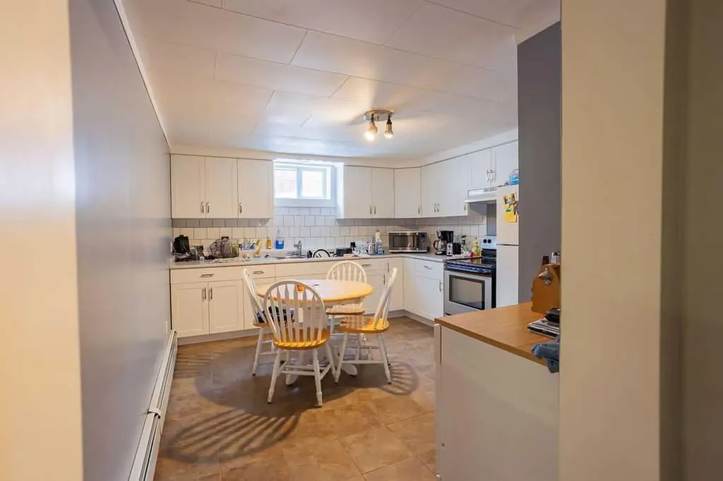 638 9 Avenue Wainwright AB T9W 1B3