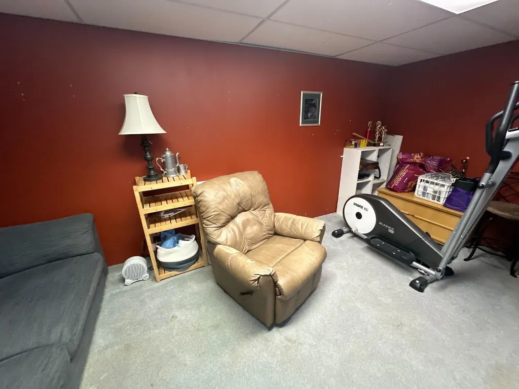 7129 99a Street S Peace River AB T8S 1B2
