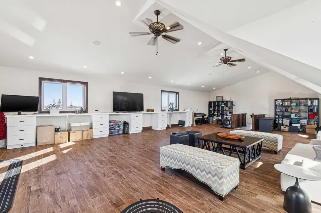 242036 96 Street E Rural Foothills County AB T1S 3Y6
