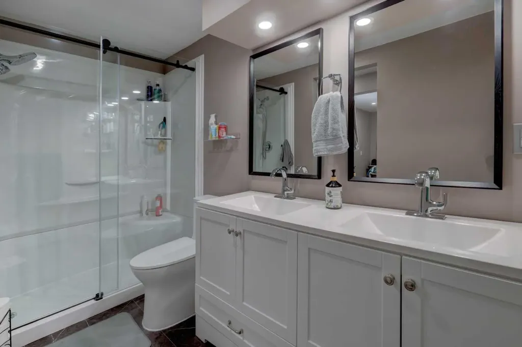 336 Mabbott Road Drumheller AB T0J 2V0