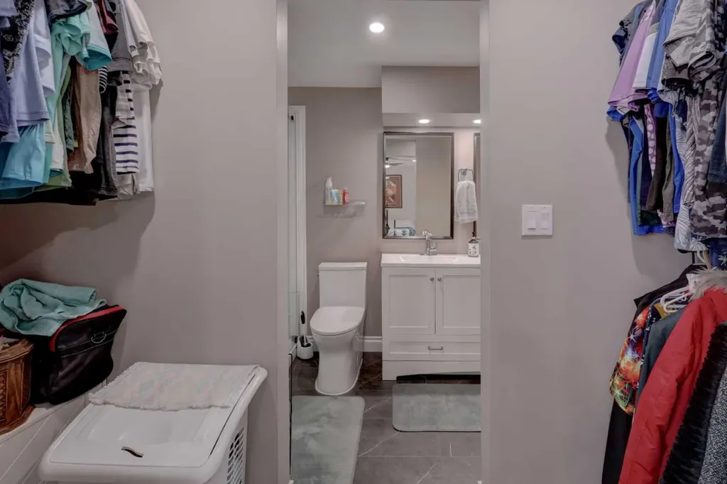 336 Mabbott Road Drumheller AB T0J 2V0