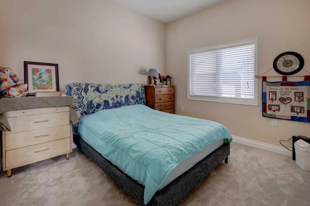 336 Mabbott Road Drumheller AB T0J 2V0
