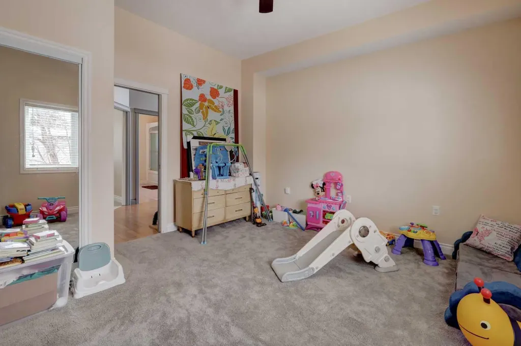 336 Mabbott Road Drumheller AB T0J 2V0