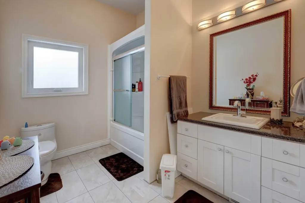336 Mabbott Road Drumheller AB T0J 2V0