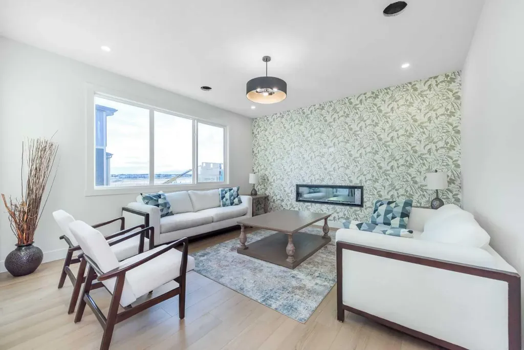 315 Waterford Road Chestermere AB T1X 3B3
