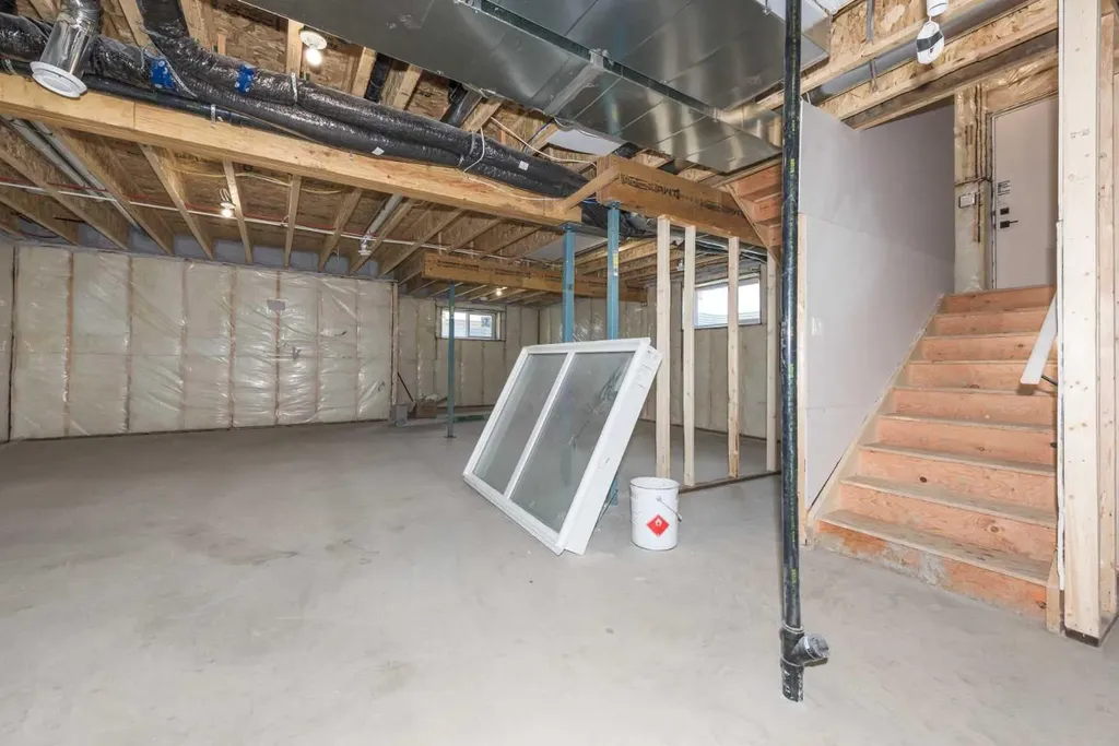 315 Waterford Road Chestermere AB T1X 3B3
