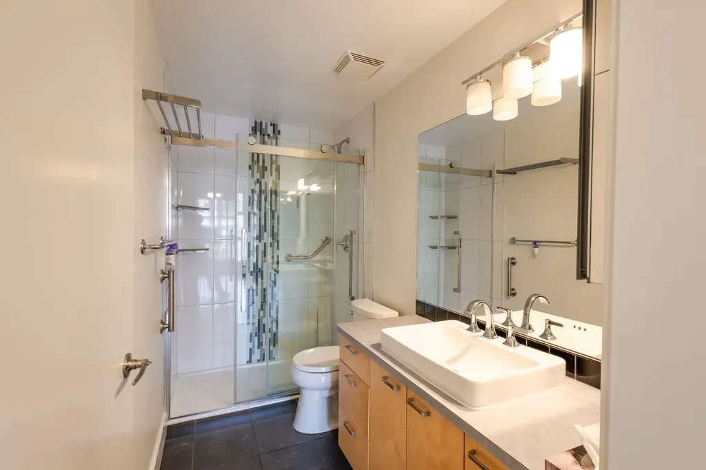 315 24 Avenue SW Calgary AB T2S3E7