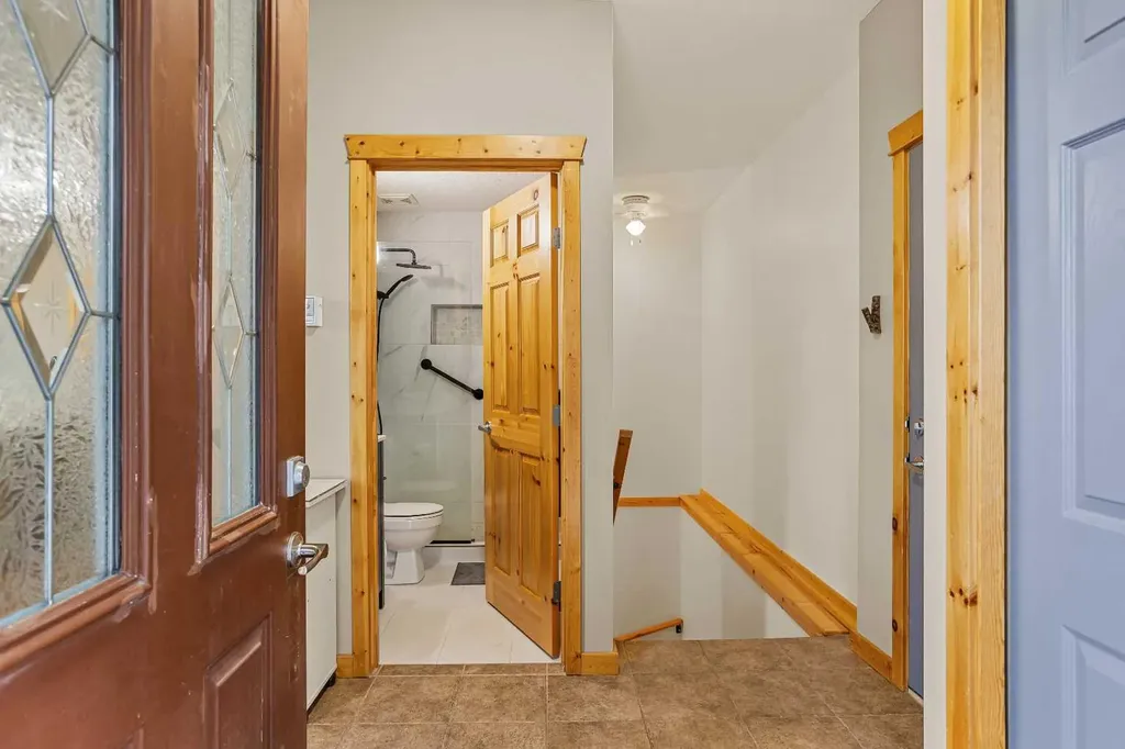 70 Dyrgas Gate Canmore AB T1W 3J6